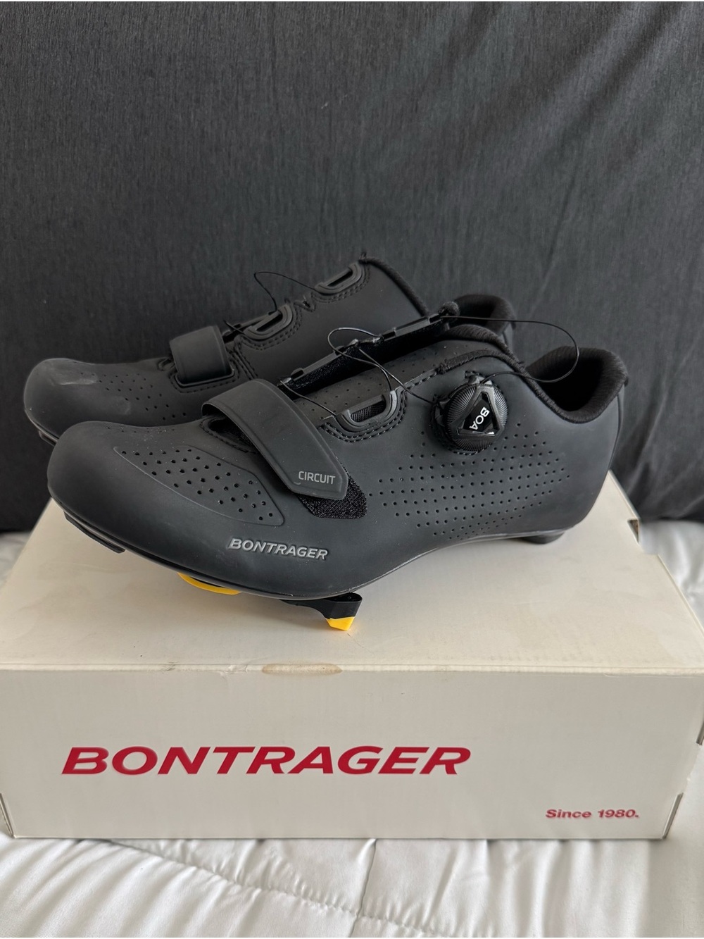 Bontrager Circuit Men's Road Cycling Shoes - Black with Shimano cleat